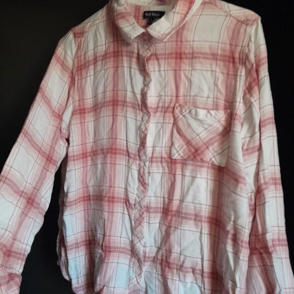 Large Pink Flannel - Picture 4 of 4